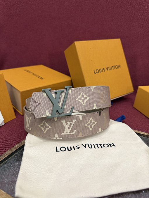 ルイヴィトン LV Dimension Monogram Surplus クラシックリバーシブルベルト