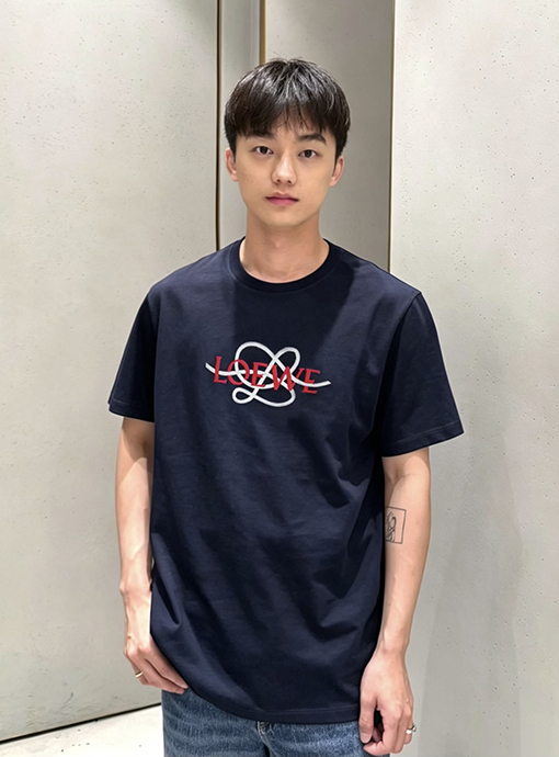 ロエベコピー LOEWE カラーブロックの文字刺繍入り半袖Tシャツ
