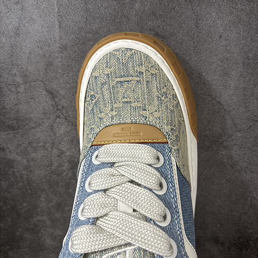 ルイヴィトンコピー LV Tilted Low Sneakers ティルトシリーズのローカットレトロカジュアルスポーツスニーカー