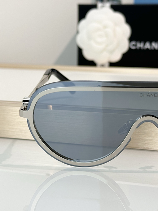 シャネルスーパーコピー クラシックのサングラス CH2551