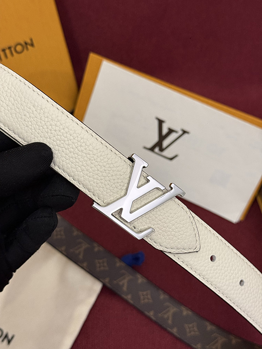 ルイヴィトンスーパーコピー Pretty LV Monogram レディースキャンバス牛革ゴールドトーンバックル ベルト
