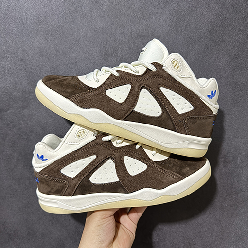 アディダス × バッド・バニースーパーコピー Badbo 1.0 コラボレーションシリーズのクラシックなミッドカットバスケットボールシューズ