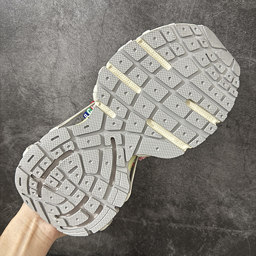 バレンシアガ スーパーコピー3XL Sneakers 10代 メッシュレースアップローカットレトロダッドシューズ