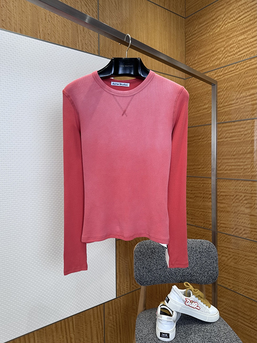 アクネストゥディオズコピー Acne Studios 1996 レディースレタープリント入りウォッシュリブ編み長袖シャツ