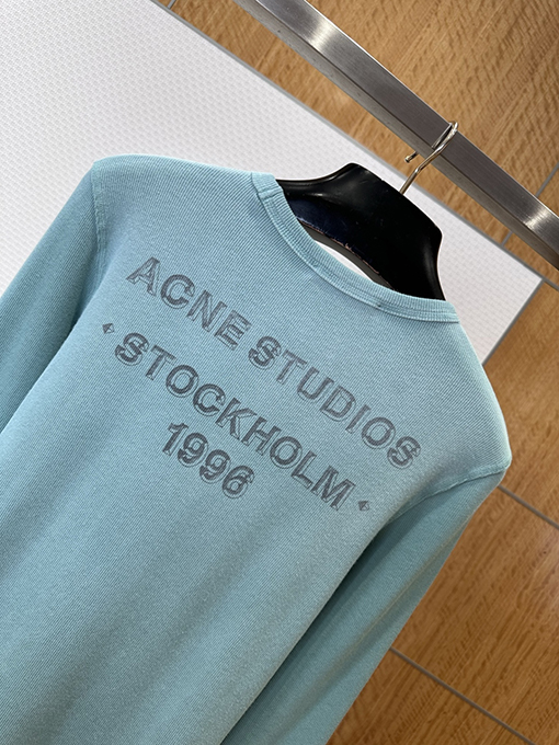 アクネストゥディオズコピー Acne Studios 1996 レディースレタープリント入りウォッシュリブ編み長袖シャツ