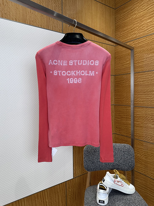 アクネストゥディオズコピー Acne Studios 1996 レディースレタープリント入りウォッシュリブ編み長袖シャツ