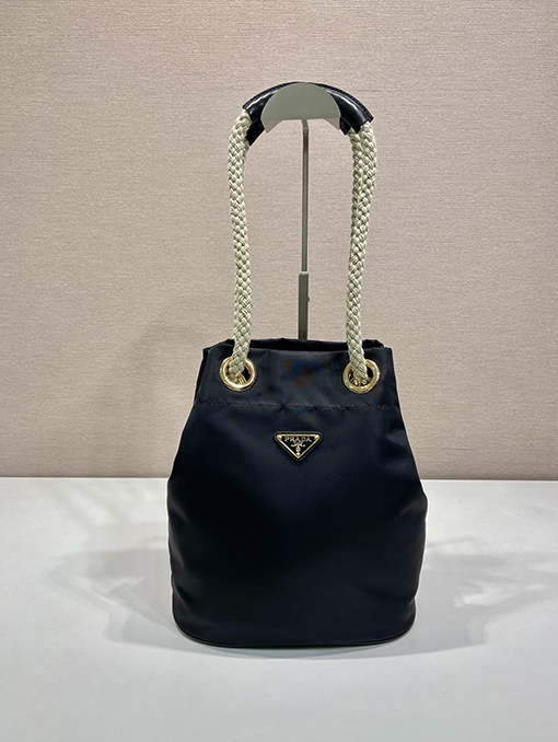 プラダコピー 新しい旅行バッグ