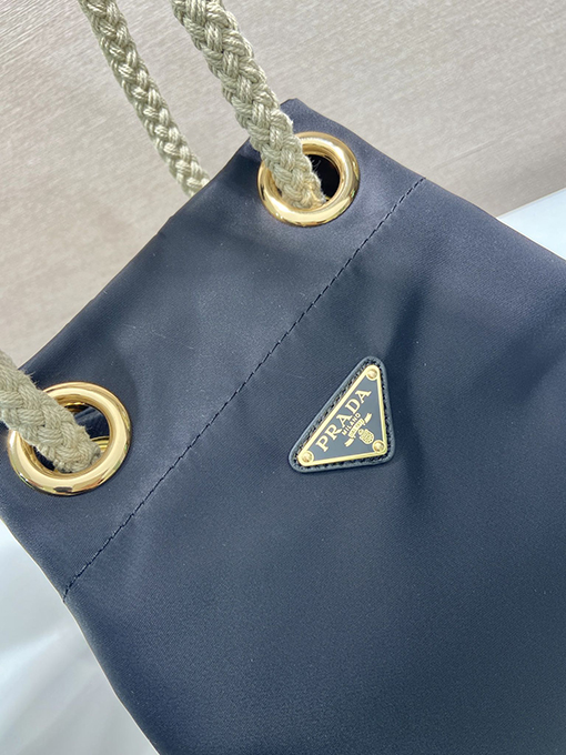 プラダコピー 新しい旅行バッグ