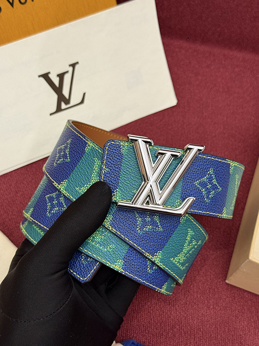 ルイヴィトン LV nitiales College Monogram Heritage 新モデルリバーシブルベルト