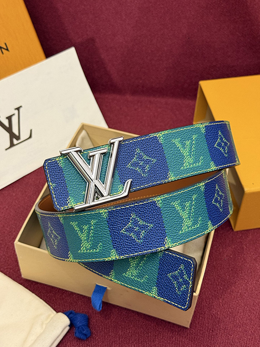 ルイヴィトン LV nitiales College Monogram Heritage 新モデルリバーシブルベルト