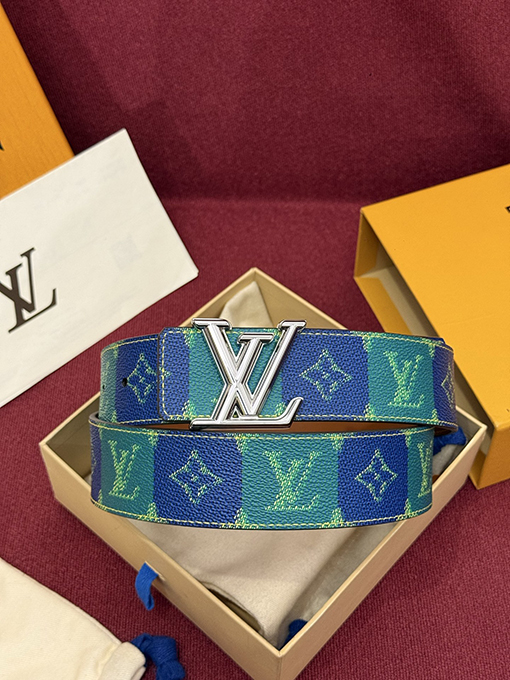 ルイヴィトン LV nitiales College Monogram Heritage 新モデルリバーシブルベルト