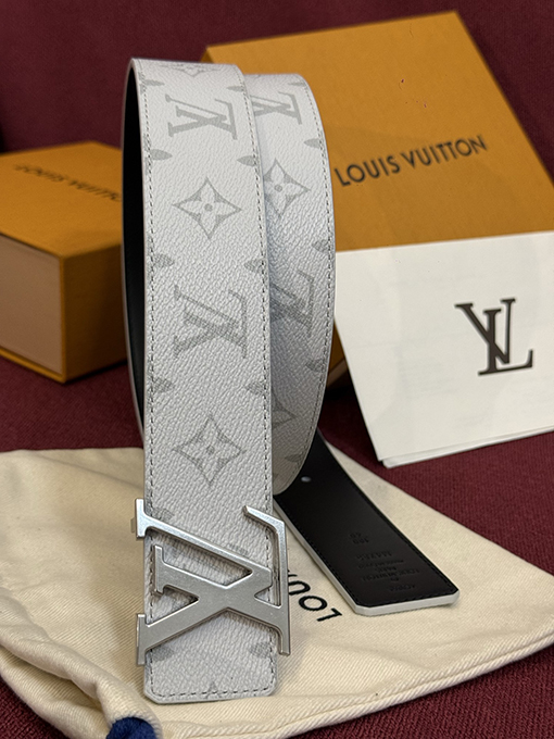 ルイヴィトン LV Initiales Monogram クラシックリバーシブルベルト