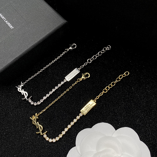 サンローランスーパーコピー 新しいブレスレット