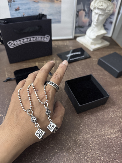クロムハーツ 新モデルクラシックネックレス