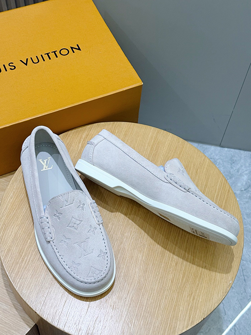ルイヴィトンスーパーコピー LV Croisette スエード牛革ローファー