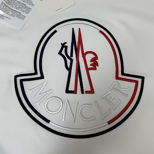 モンクレールスーパーコピー 夏の新作 クルーネック半袖Tシャツ