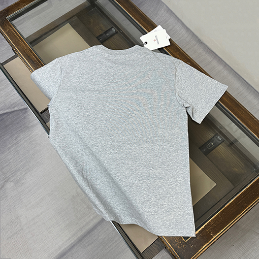モンクレール 新モデル夏のクラシッククルーネック半袖Tシャツ