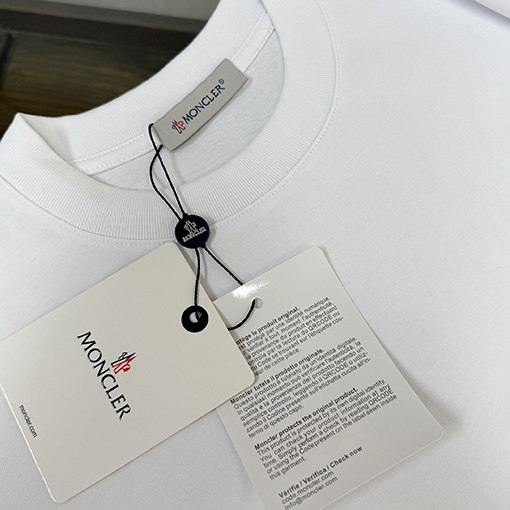 モンクレール 新モデル夏のクラシッククルーネック半袖Tシャツ