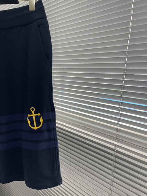 トムブラウン クラシックアンカー刺繍入りショーツ