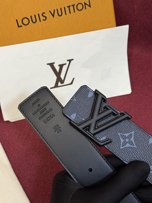 ルイヴィトン LV Initiales Monogram リバーシブルベルト