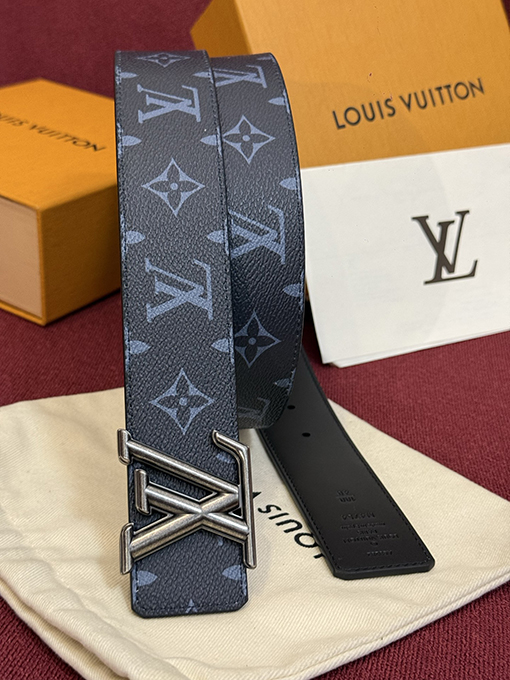 ルイヴィトン LV Initiales Monogram リバーシブルベルト