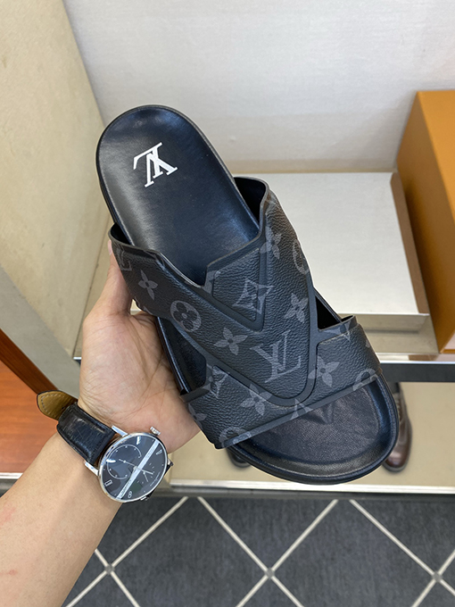 ルイヴィトン 高級メンズスリッパ