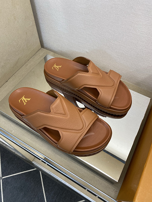 ルイヴィトン 高級メンズスリッパ