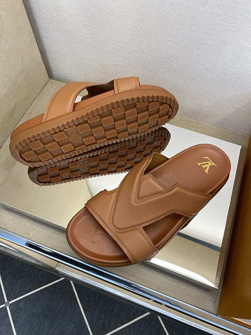 ルイヴィトン 高級メンズスリッパ