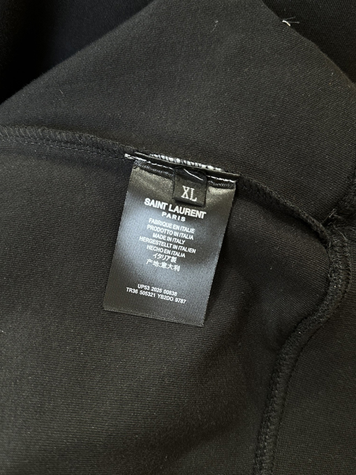 サンローランコピー SAINT LAURENT 裾にタグ付きクルーネックのスウェットシャツ