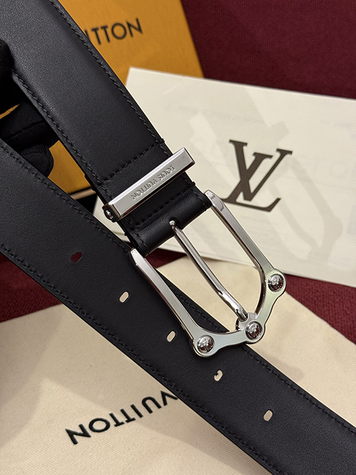 ルイヴィトン LV The Frog Reversible Belt in Crocodile ファッションベルト