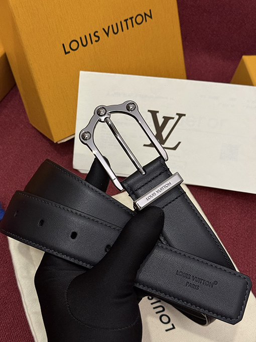 ルイヴィトン LV The Frog Reversible Belt in Crocodile ファッションベルト