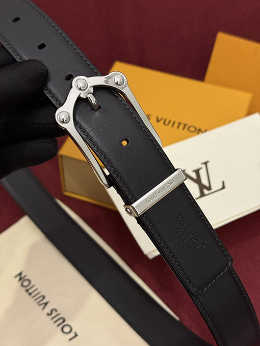 ルイヴィトン LV The Frog Reversible Belt in Crocodile ファッションベルト