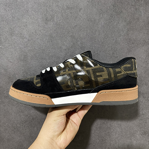 フェンディスニーカースーパーコピー FENDI Match レザー型押しレースアップローカットファッションスニーカー