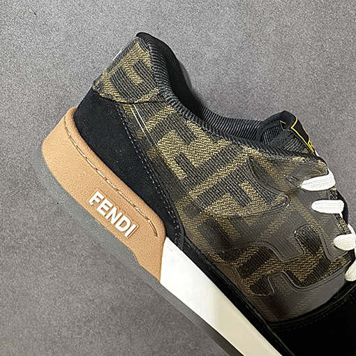 フェンディスニーカースーパーコピー FENDI Match レザー型押しレースアップローカットファッションスニーカー