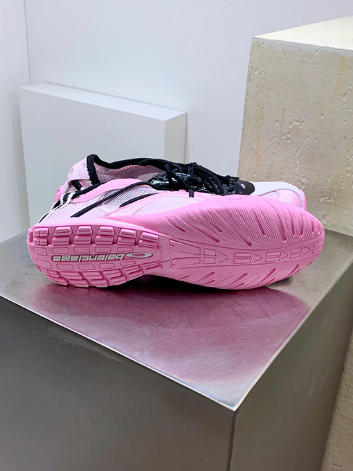 バレンシアガ スーパーコピー Radar Low Top Sneakers ラダーシリーズのローカットレトロ薄底トレーニングカジュアルランニングシューズ