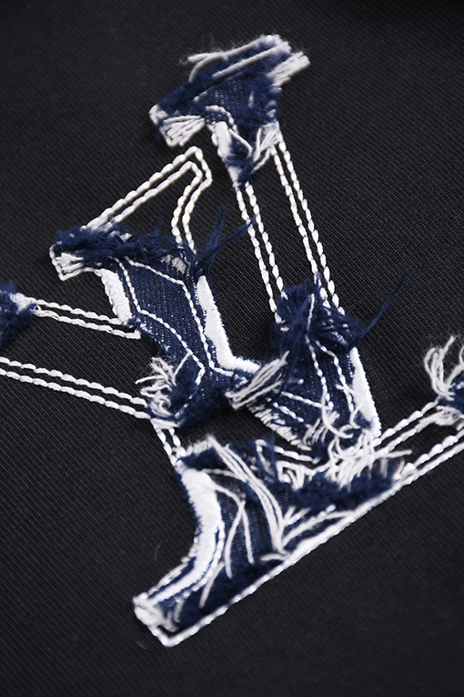 ルイヴィトン スーパーコピー刺繍入りデニムパッチ付きウォッシュ半袖Tシャツ
