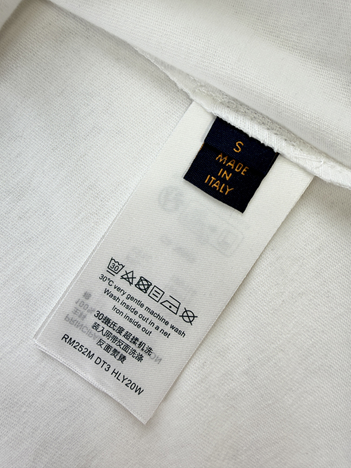 ルイヴィトンスーパーコピー 蓄光モノグラム入り半袖Tシャツ