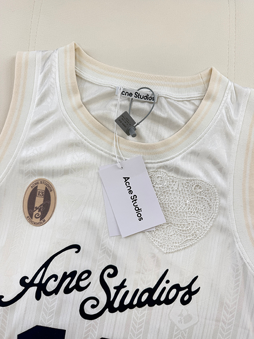 アクネストゥディオズ Acne Studios アップリケ刺繍ベスト