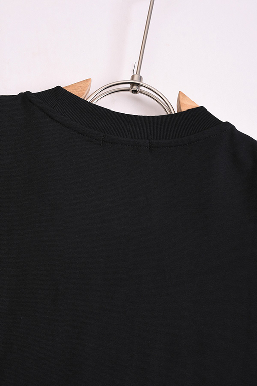 ディオール半袖Tシャツコピー DIOR クラシックロゴ刺繍バッジステッカー付き半袖Tシャツ