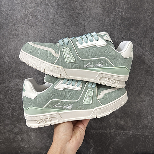 ルイヴィトンスーパーコピー LV Trainer ハイエンドスポーツシューズシリーズ