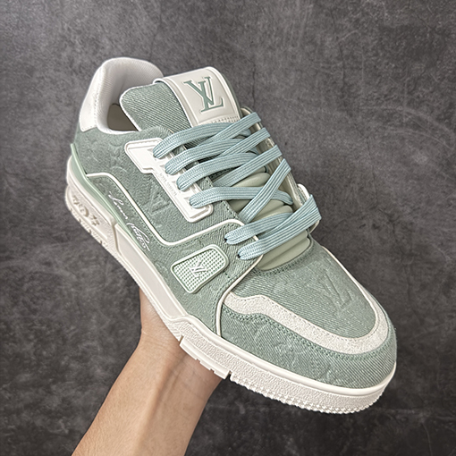 ルイヴィトンスーパーコピー LV Trainer ハイエンドスポーツシューズシリーズ