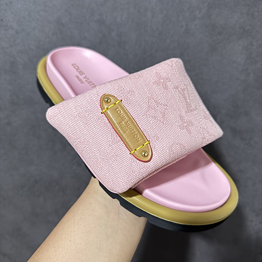 ルイヴィトン偽物 LV Pool Pillow Comfort Mules Monogram サンセットシリーズ レディースサンダル