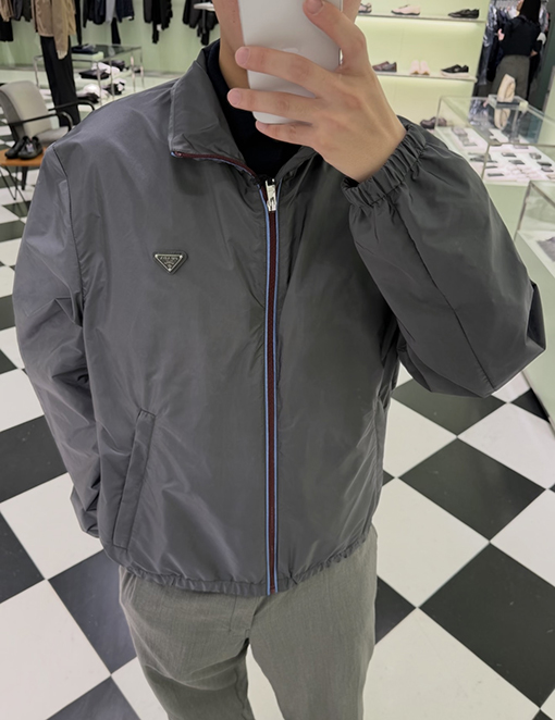 プラダ スタンドカラージャケット