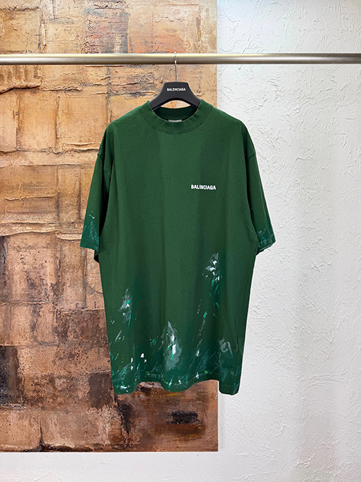 バレンシアガスーパーコピー手描きのグラフィティ刺繍入り半袖Tシャツ