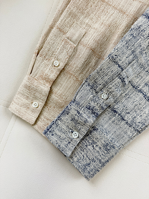 ロエベ クラシックな質感のジャカード刺繍入りデニム長袖シャツ