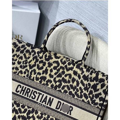 ディオール偽物M1286 D Book Tote トートバック