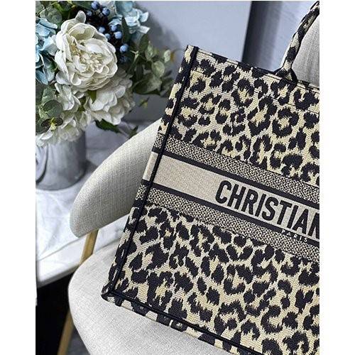 ディオール偽物M1286 D Book Tote トートバック