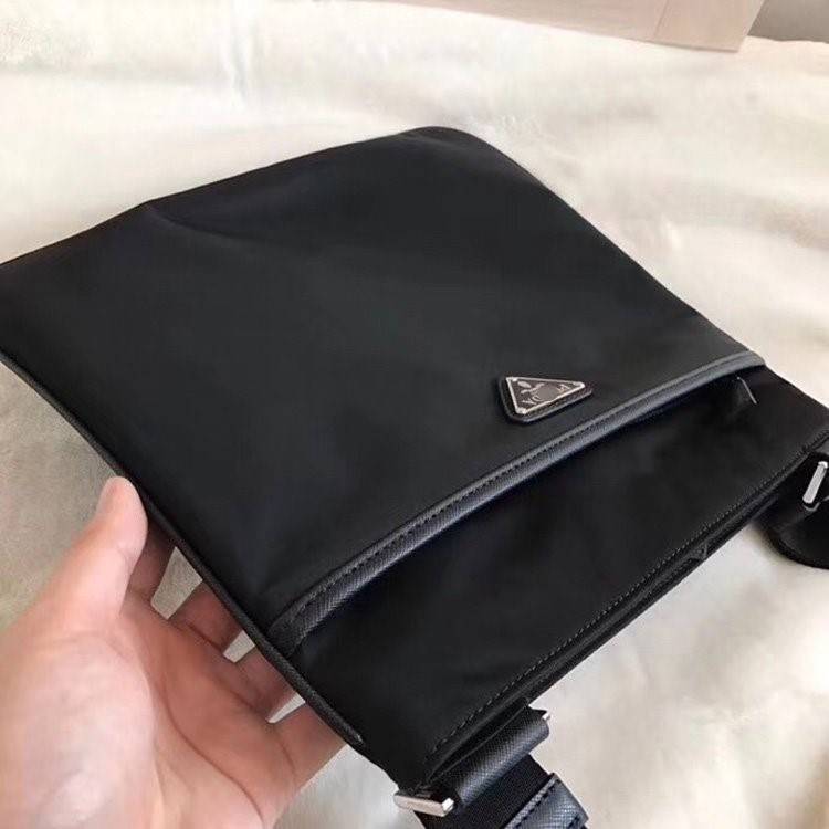 プラダ ショルダー バッグ