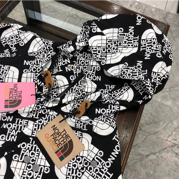 【グッチ】×【ノースフェイス 】 ジャケット　アウター　メンズファッション  