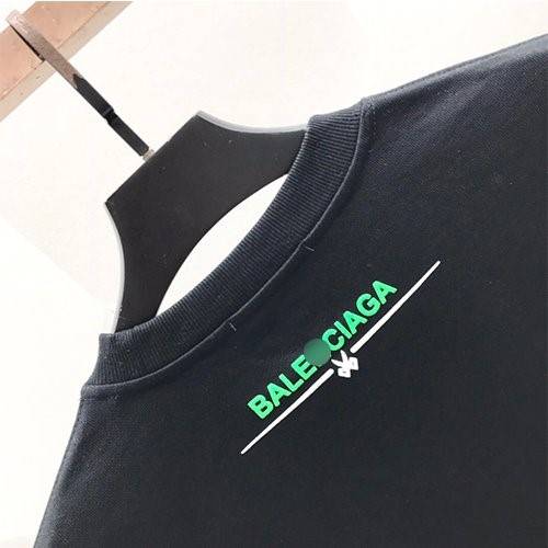 【バレンシアガ】メンズ レディース 長袖　スウェットTシャツ 